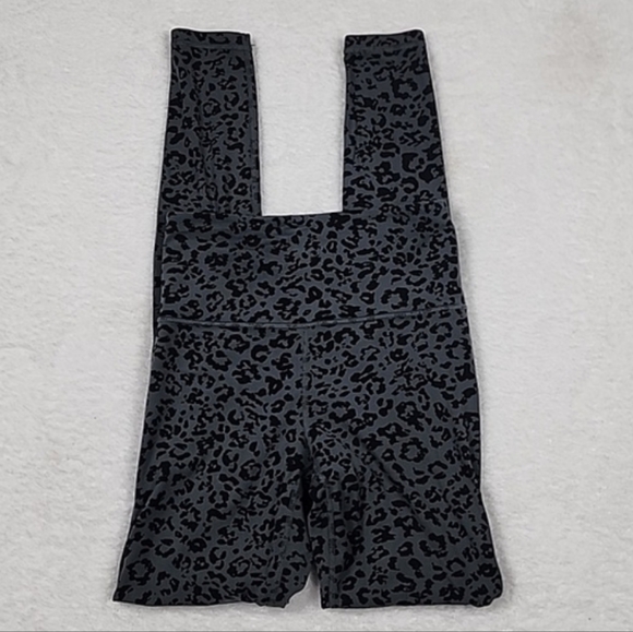 Athleta Elevation Ultra High Rise Leopard Print Athletic Leggings - Picture 11 of 14